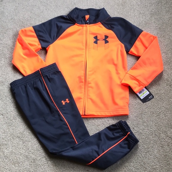 UNDER ARMOUR BOYS PROTOTYPE LOGO TRACK SUIT - Picture 2 of 4